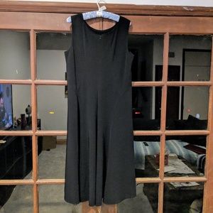 TILLEY CANADA BLACK DRESS